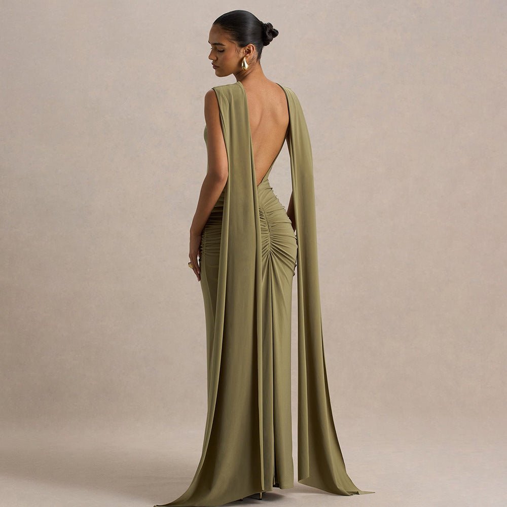 Sexy, Figure-hugging Backless Dress With Fluttering Ribbons